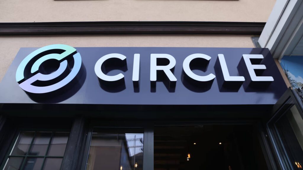 Circle nets $1.1 billion in record IPO, pricing shares at $31.