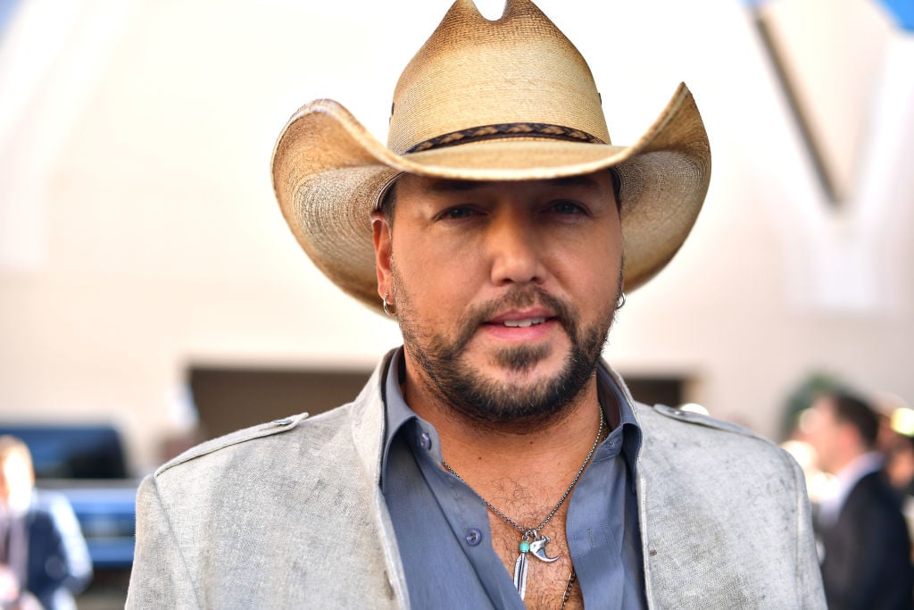 Jason Aldean's $100 million music catalog sale sparks bidding war, now valued at $250 million.