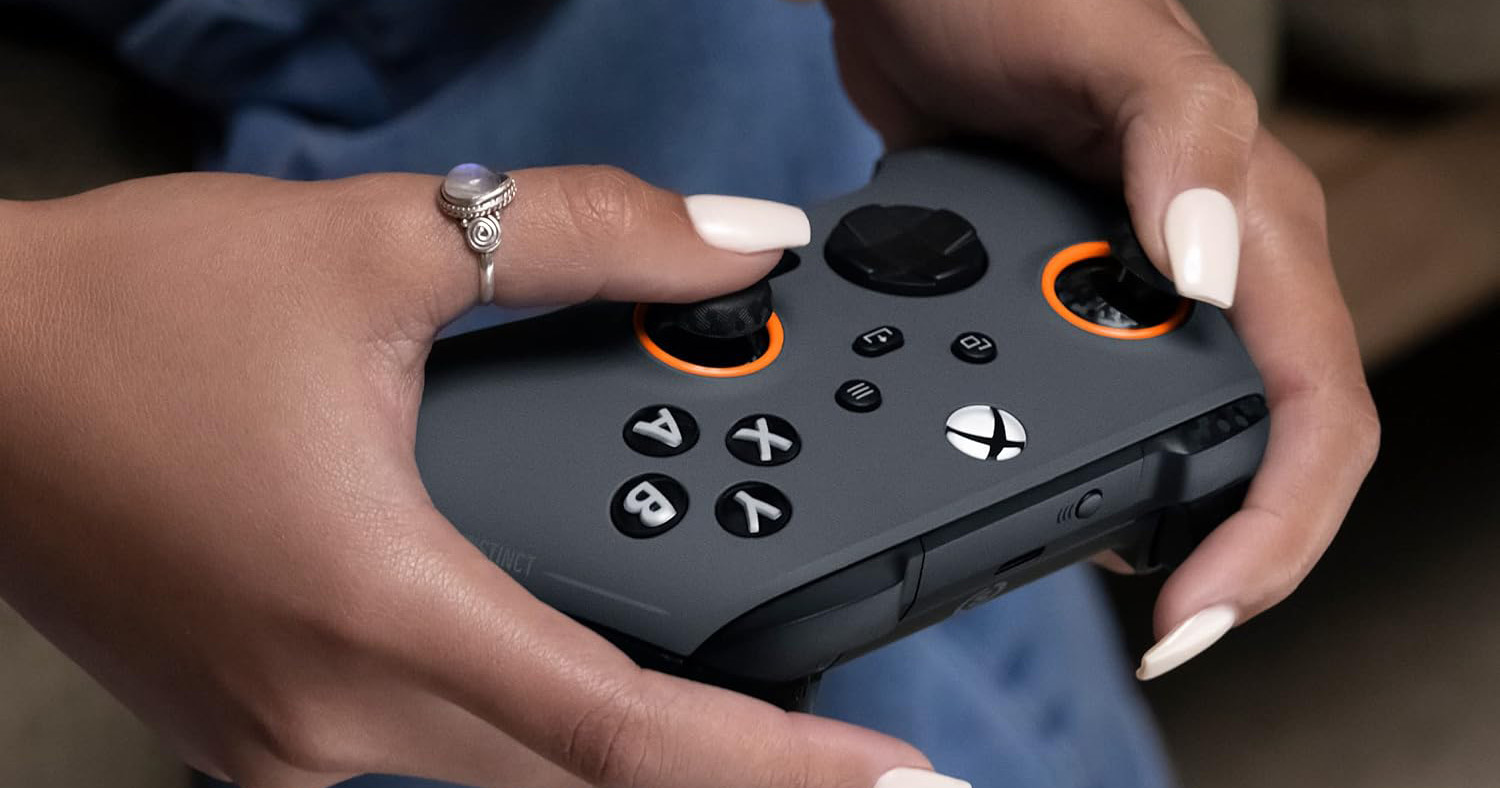 Scuf Instinct Pro: Xbox controller hits an all-time low price.