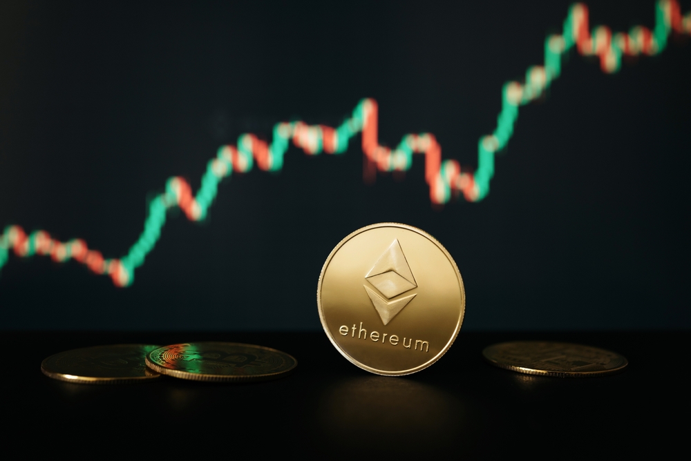Ether targets $3,900 as whales amplify buying pressure.
