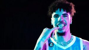 Hornets aim for historic tenth straight victory against the Pistons!